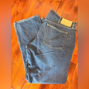 Eddie Bauer Men’s Straight Leg Jeans Medium Wash 40x30